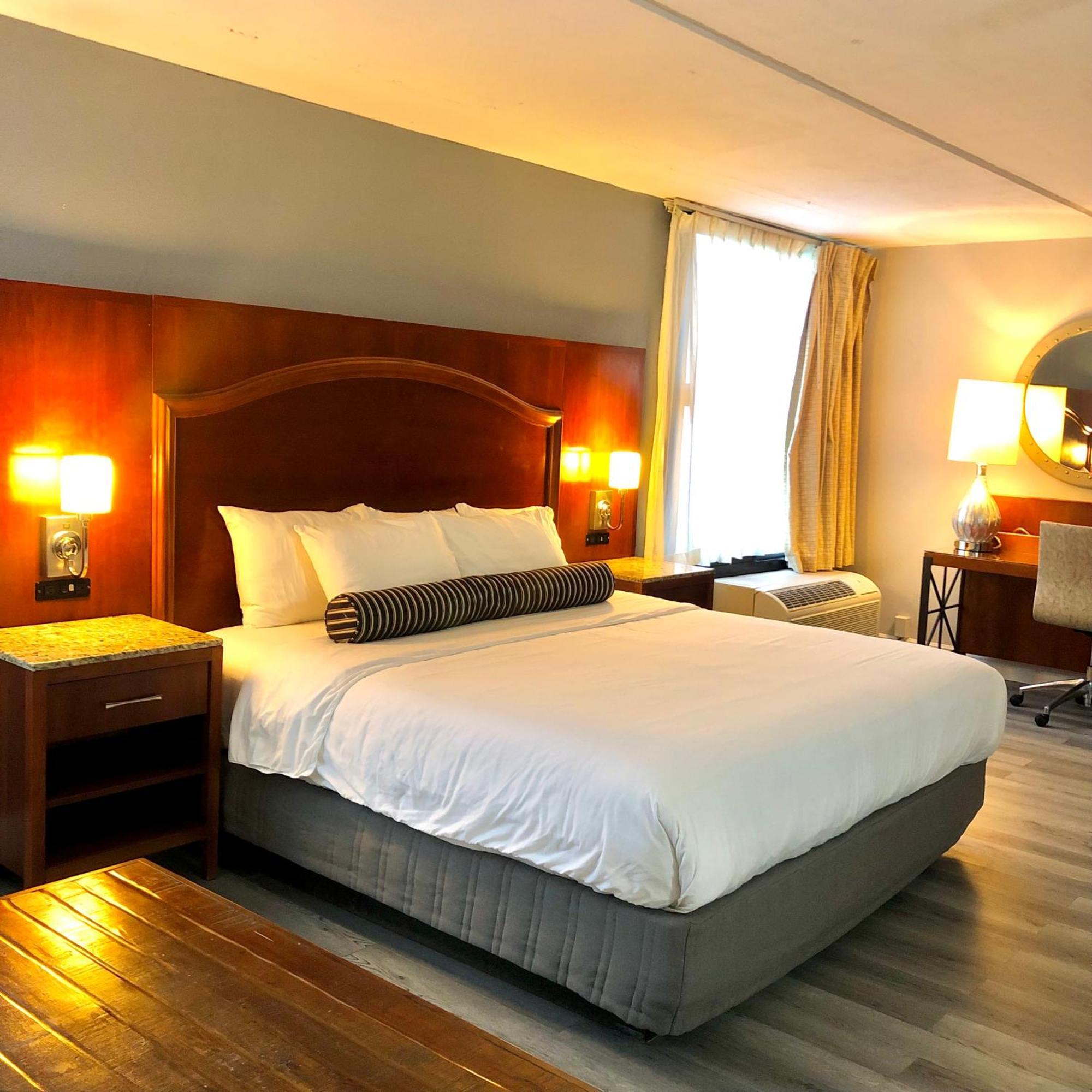 The Grand Hotel Spindletop Μπόμοντ Εξωτερικό φωτογραφία
